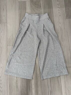 lululemon athletica Gray Wide-Leg Knit Culottes